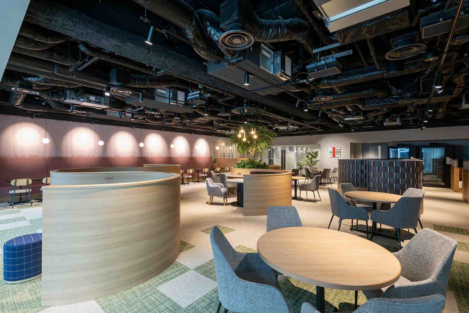 PMO EX Honmachi 5F Salon 6